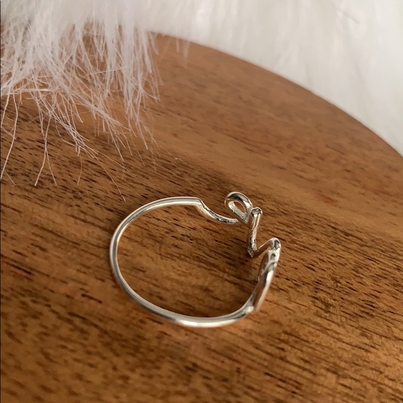 Sterling silver ring size 7 - Picture 4 of 7